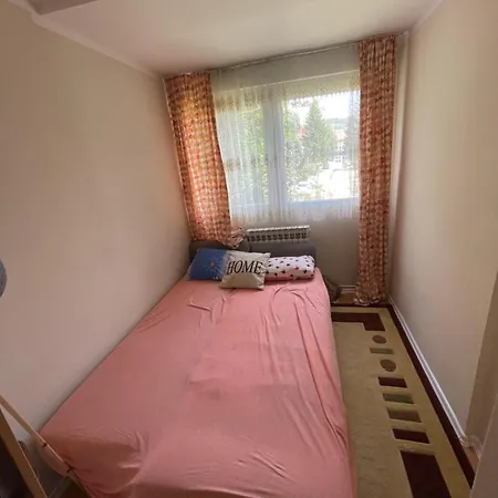 Stan Na Dan, Dobrinja Appartement
